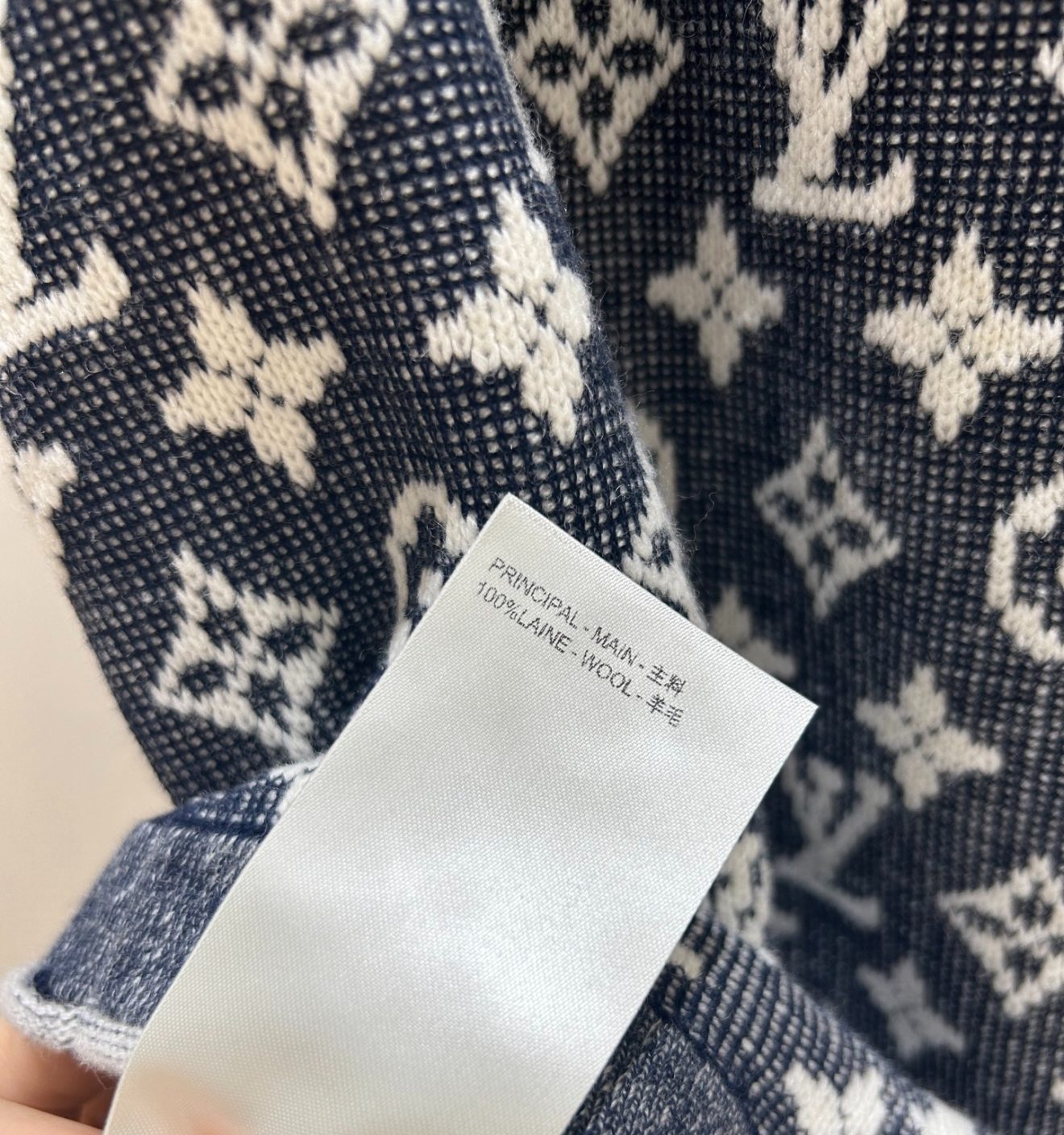 LOUIS VUITTON  lv CLOTHES - Image 9
