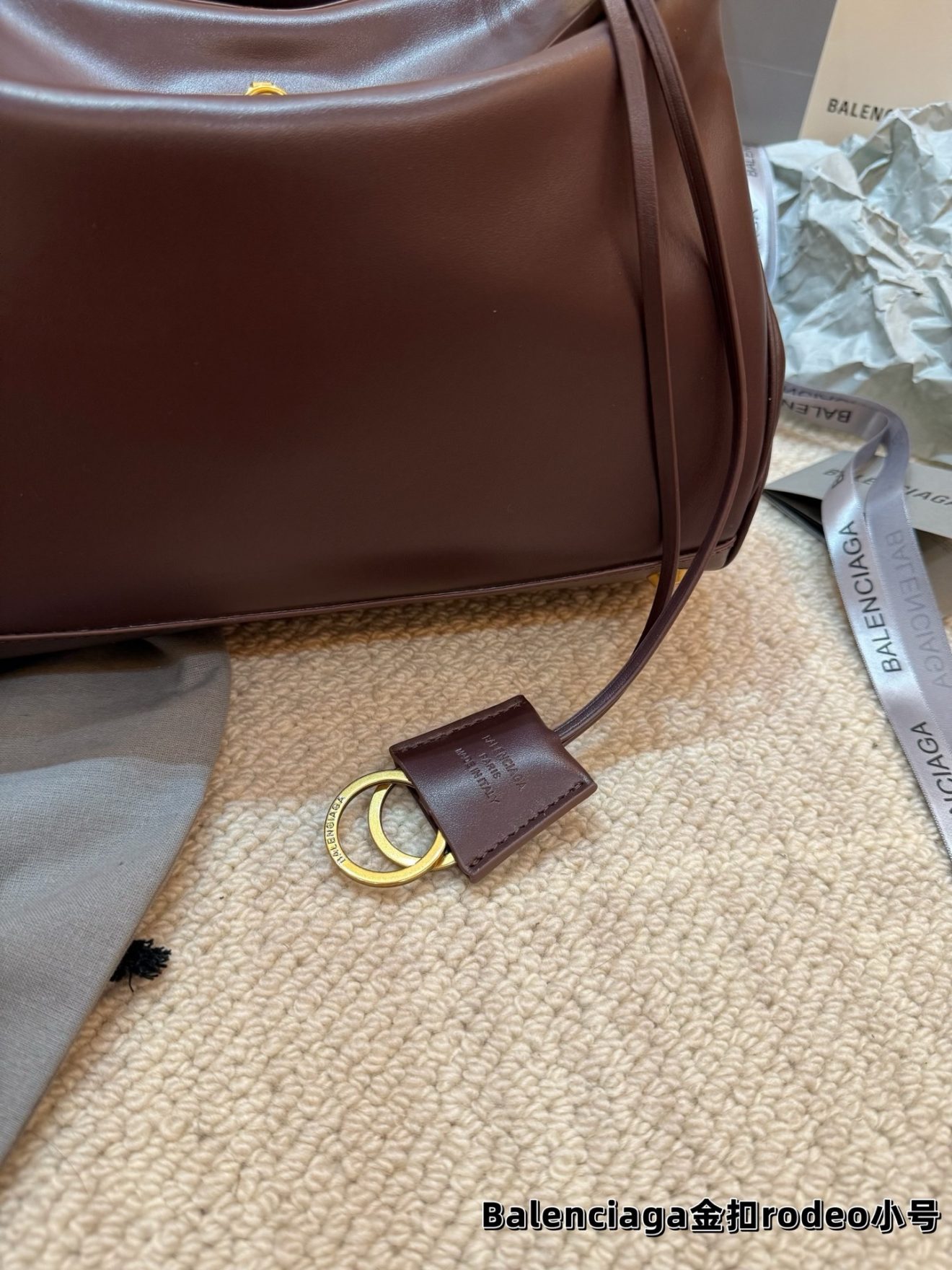 BALENCIAGA BAG , SIZE : 28X 20 CM - Image 4