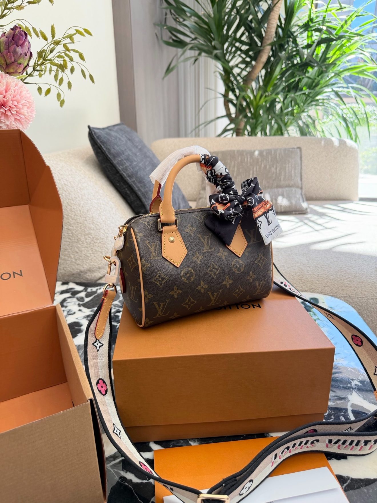 LOUIS VUITTON lv SPEEDY20 SIZE :  20.5x13.5x12 CM - Image 5
