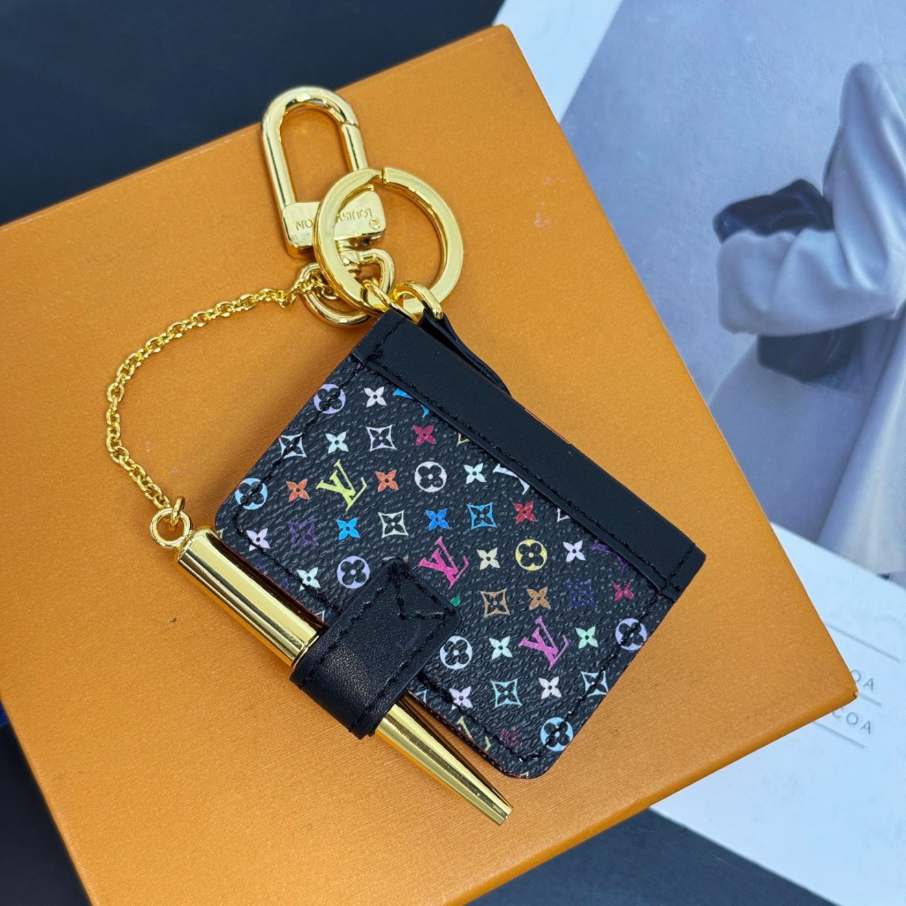 LOUIS VUITTON lv AGENDA - Image 3