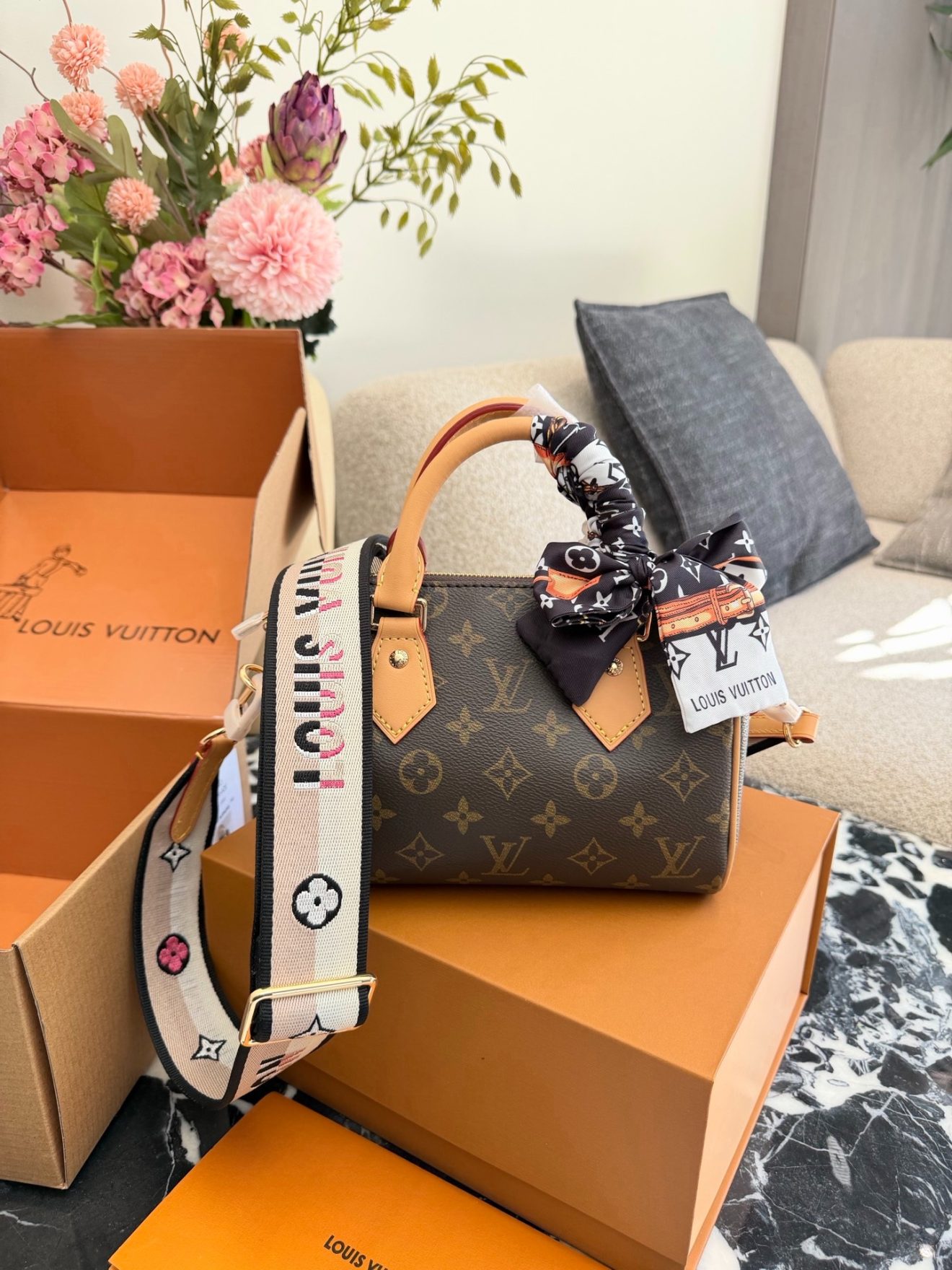 LOUIS VUITTON lv SPEEDY20 SIZE :  20.5x13.5x12 CM - Image 6