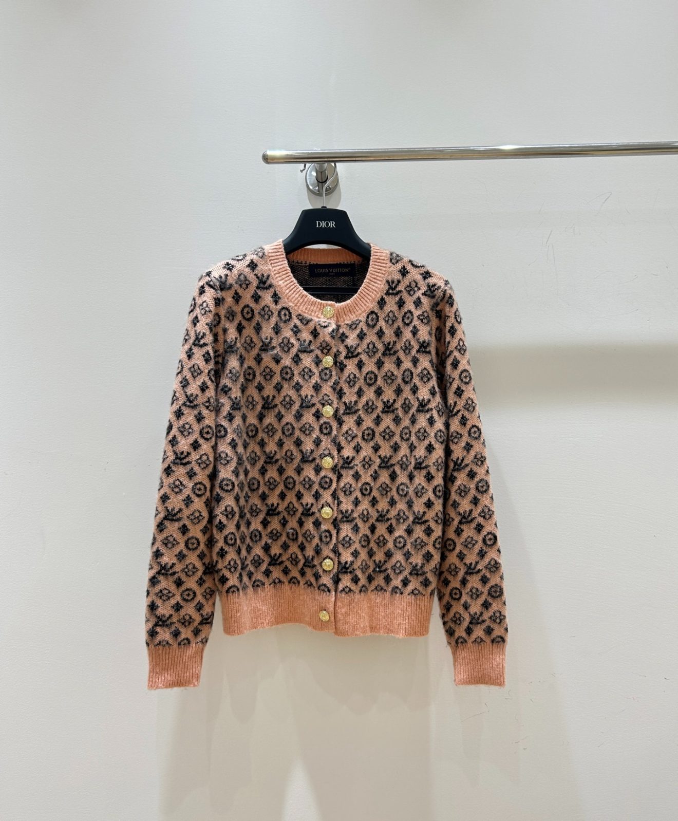 LOUIS VUITTON  lv CLOTHES - Image 5