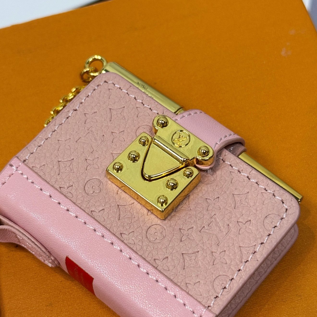 LOUIS VUITTON lv AGENDA - Image 4