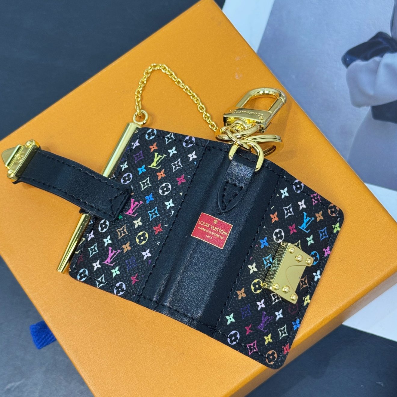 LOUIS VUITTON lv AGENDA - Image 5