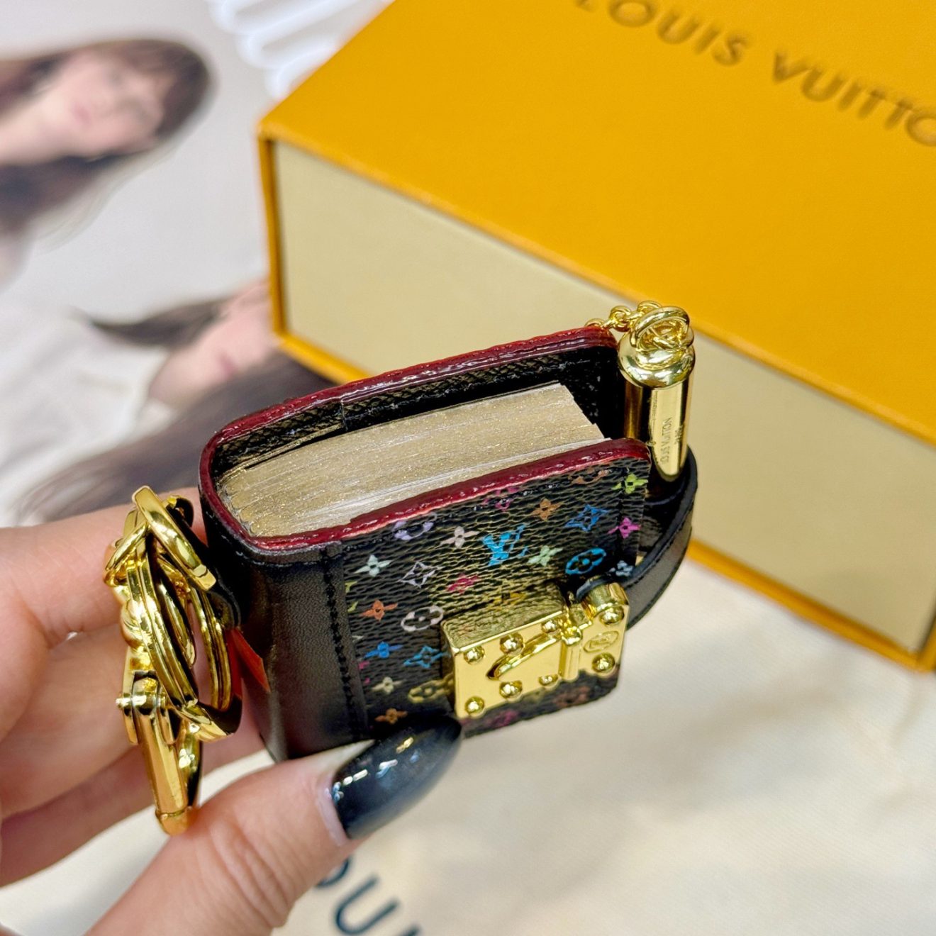 LOUIS VUITTON lv AGENDA - Image 6
