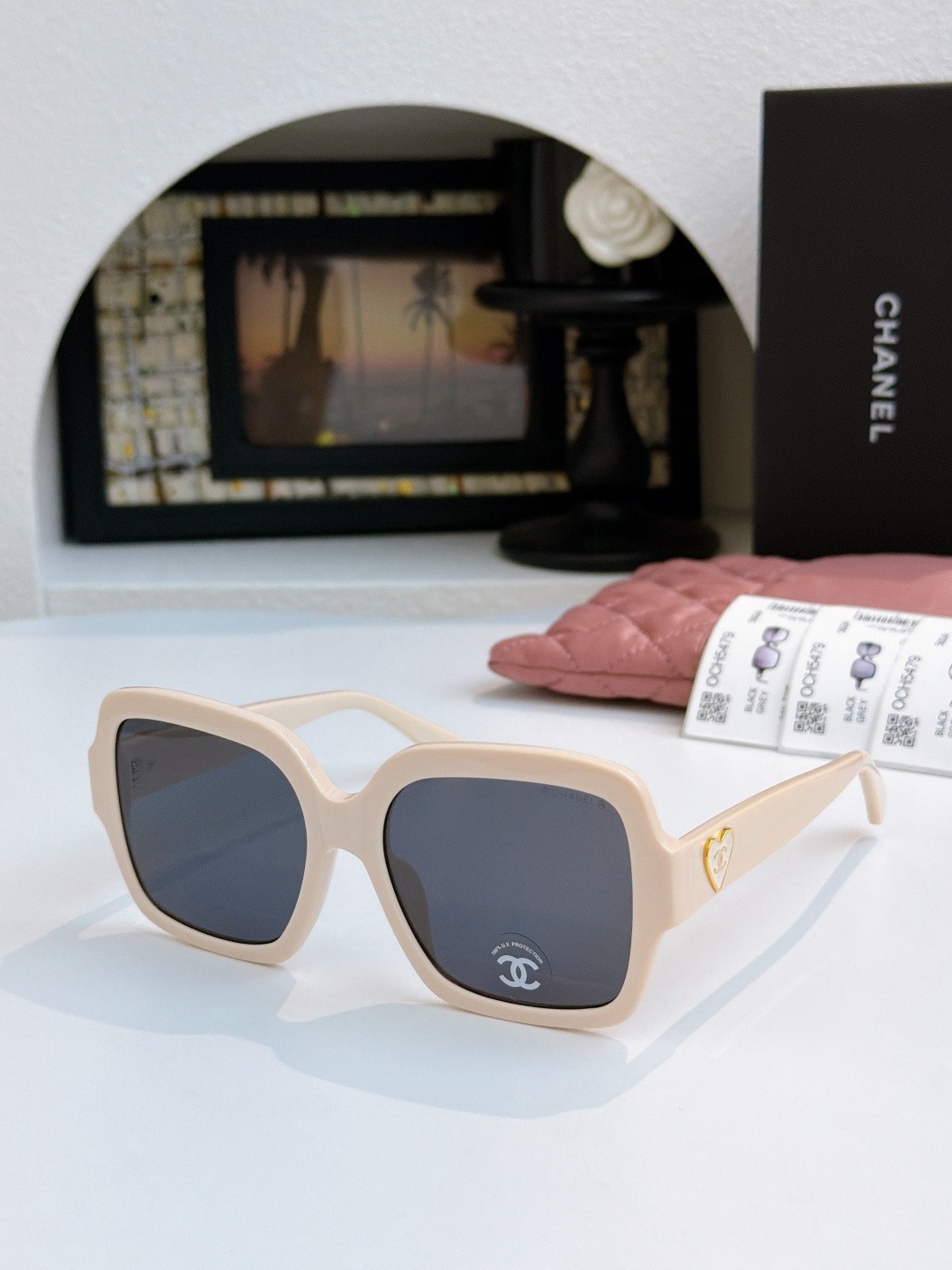 CHANEL SUNGLASSES