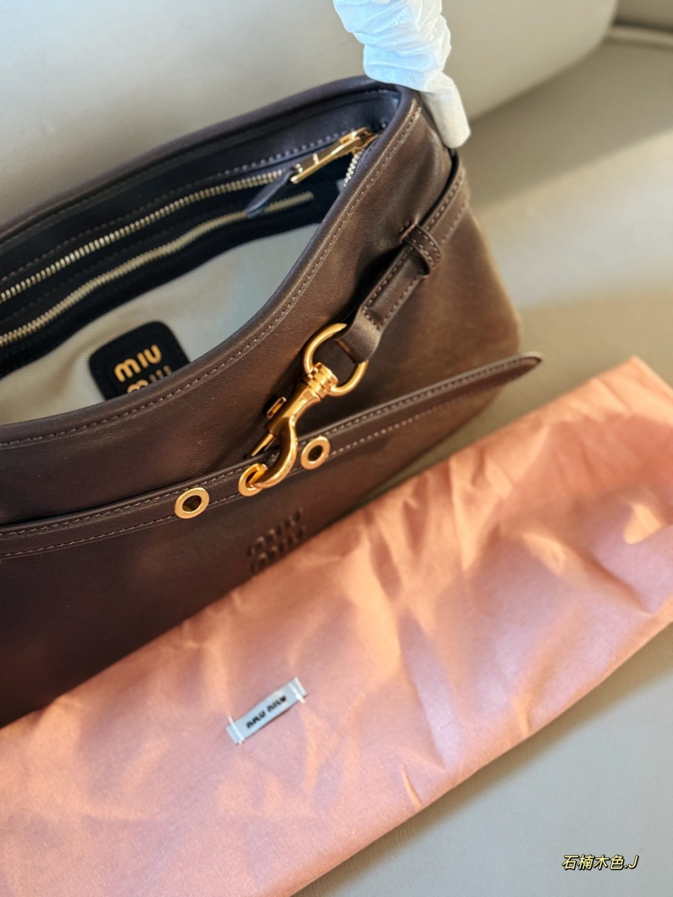 MIUMIU BAG Size: 41*24cm - Image 3