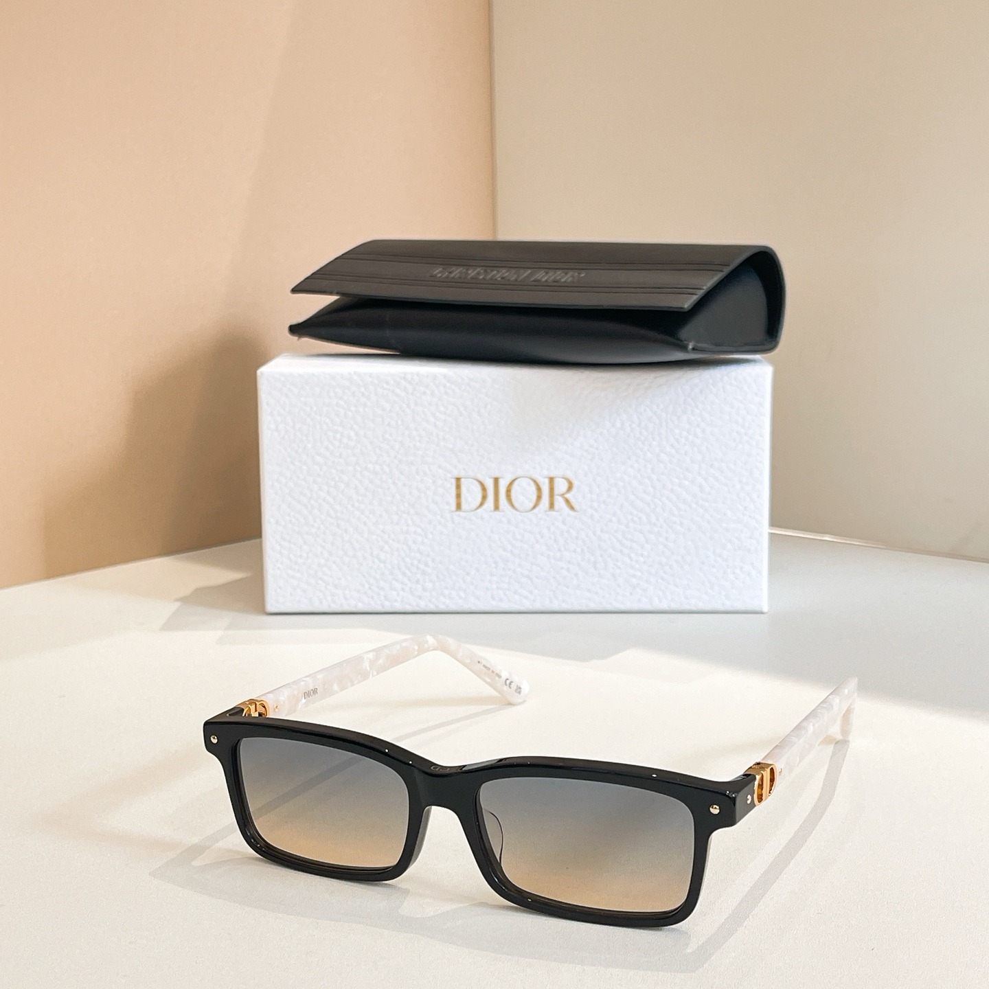 DIOR SUNGLASSES