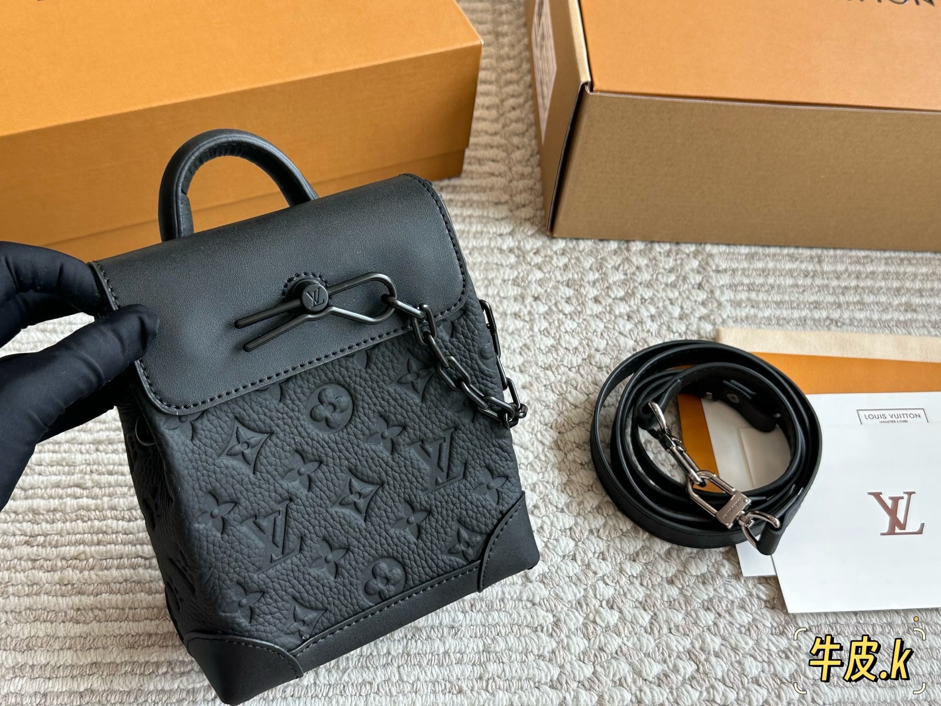 LOUIS VUITTON lv BACKPACK  SIZE :  17*20X7.5CM