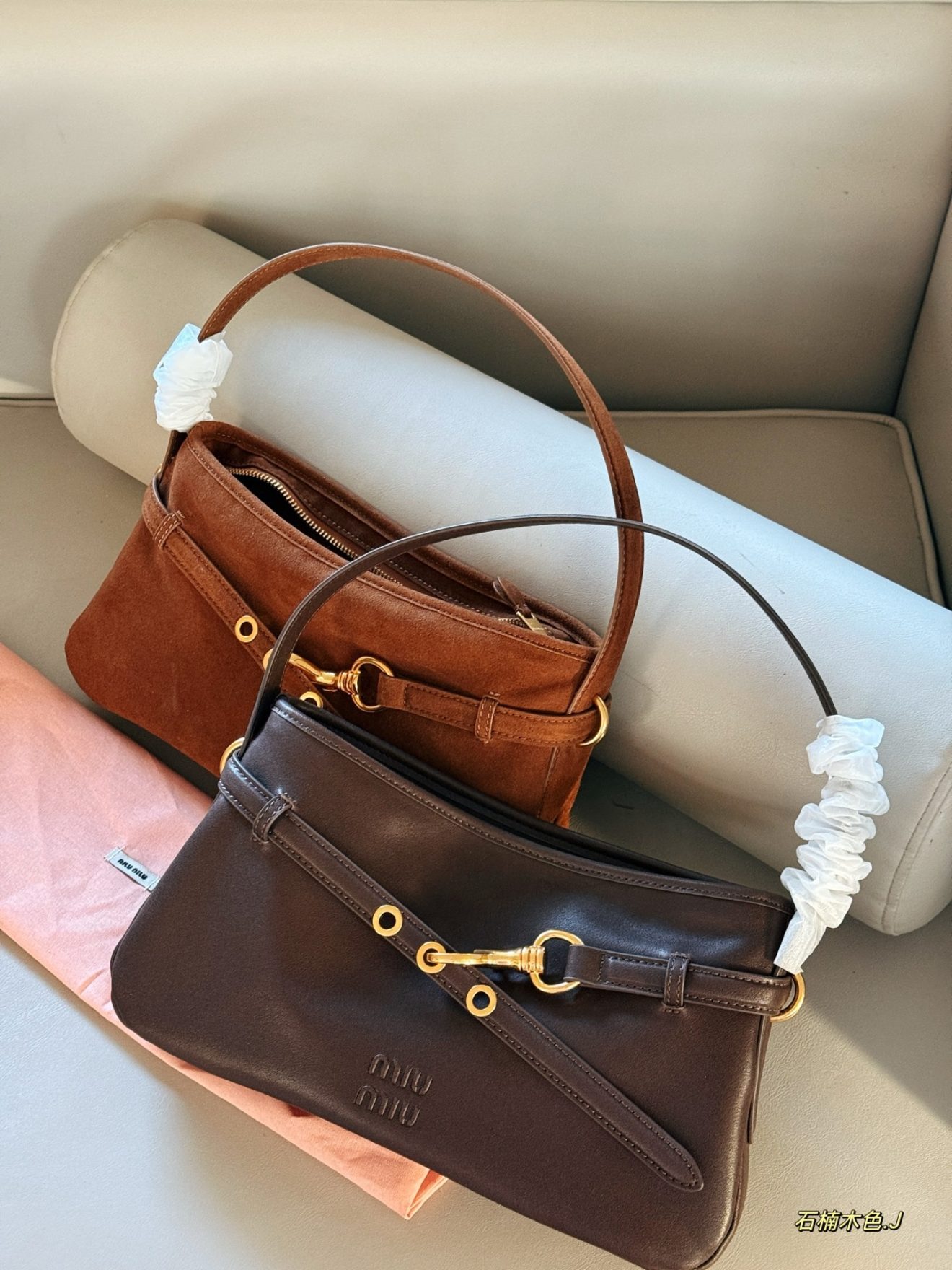 MIUMIU BAG Size: 41*24cm - Image 2