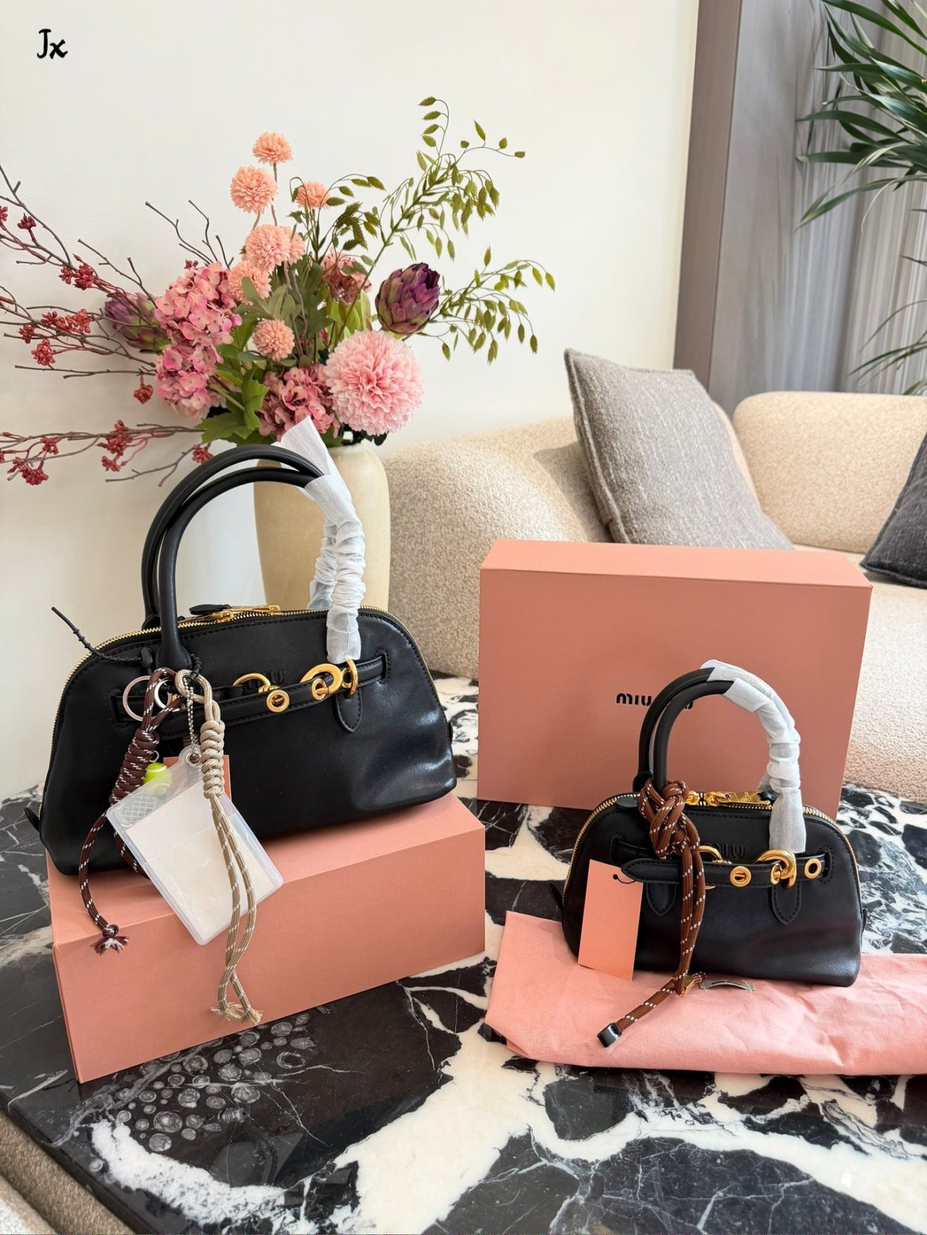 MIUMIU BAG  SIZE : MINI 20cm  SMALL25cm - Image 3