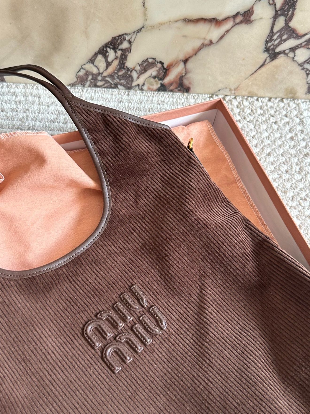 MIUMIU HOBO BAG size：33*30cm - Image 5