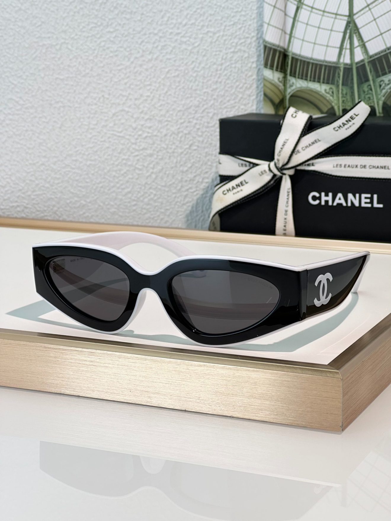 CHANEL SUNGLASSES
