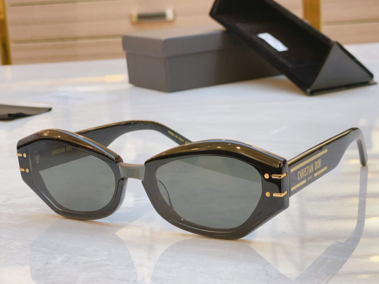 DIOR SUNGLASSES - Image 3