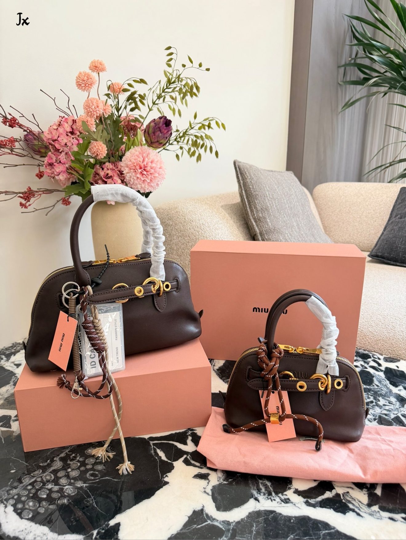 MIUMIU BAG  SIZE : MINI 20cm  SMALL25cm - Image 5