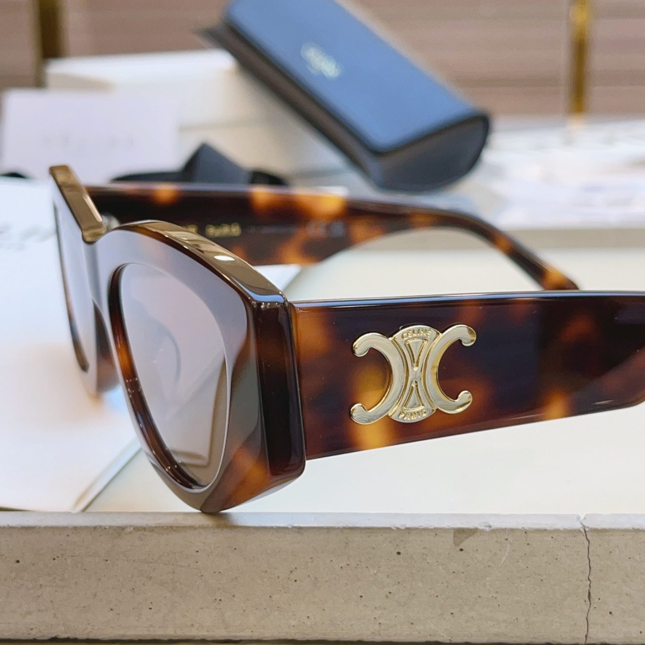 CELINE SUNGLASSES - Image 4