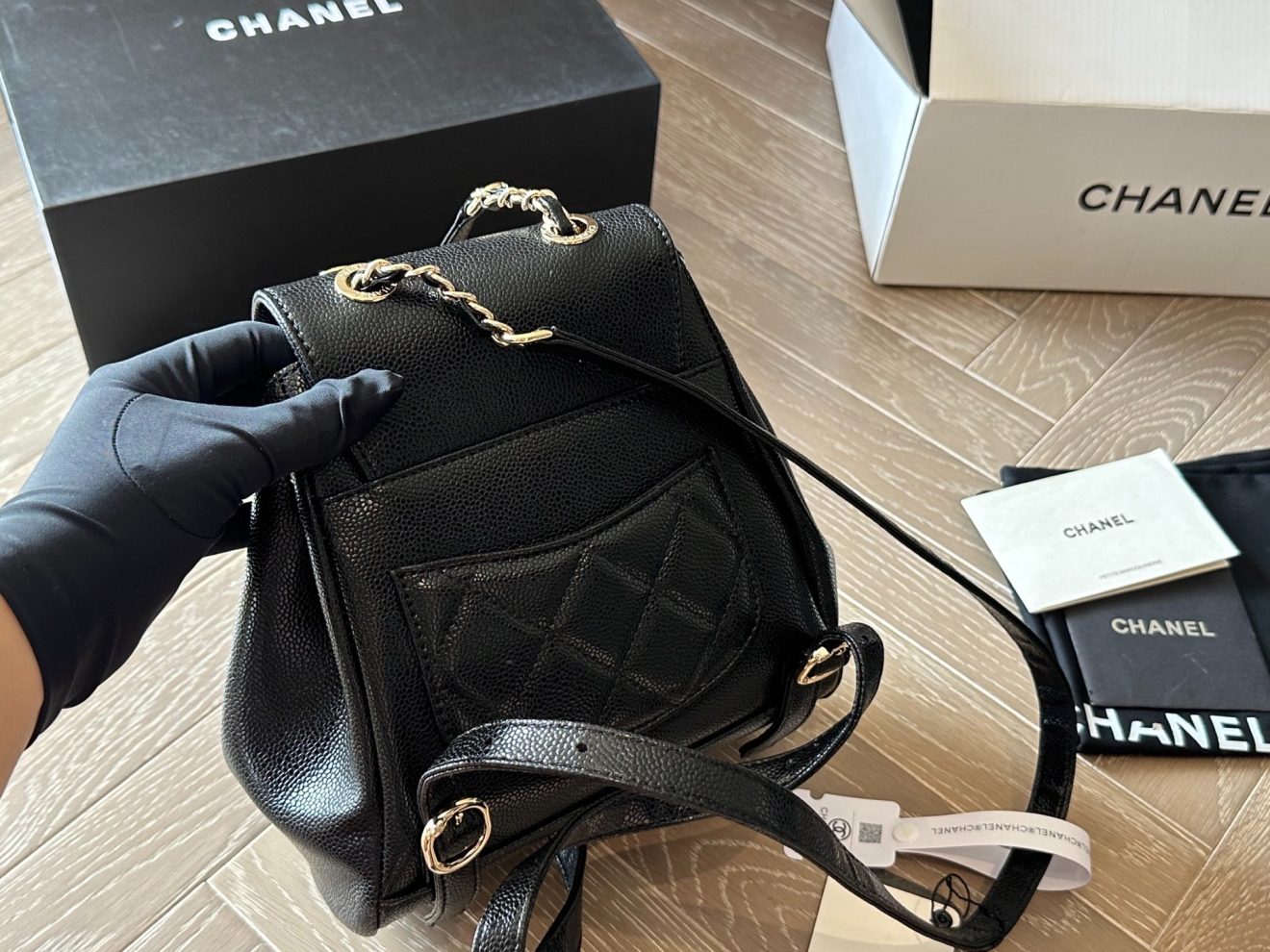 CHANEL BACKPACK SIZE :  20 x 17m - Image 6