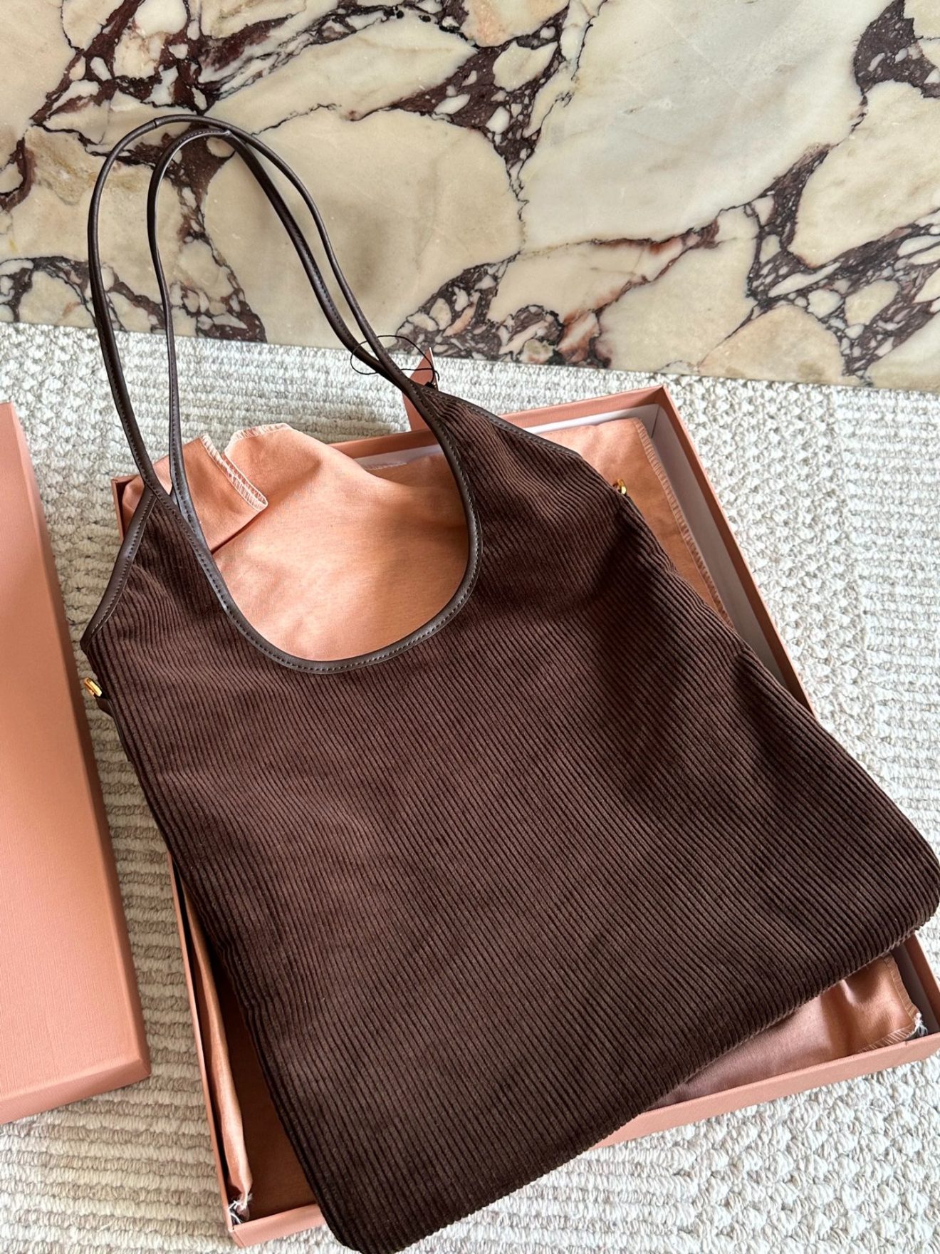 MIUMIU HOBO BAG size：33*30cm - Image 8