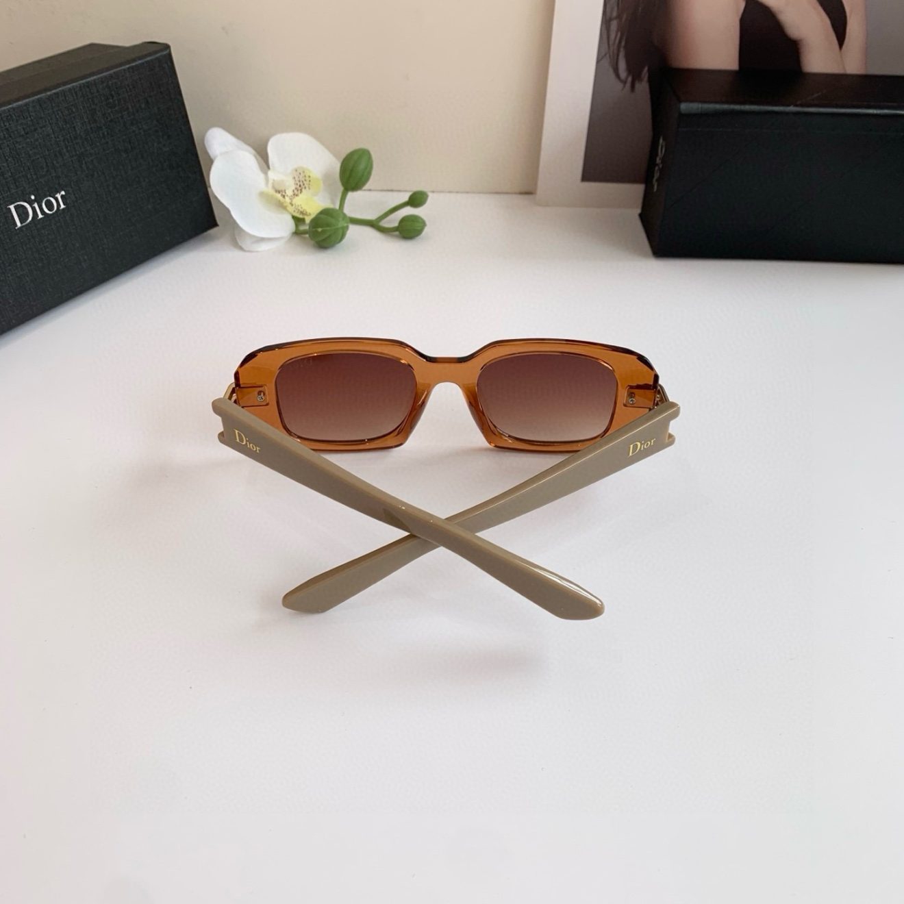 DIOR SUNGLASSES - Image 4