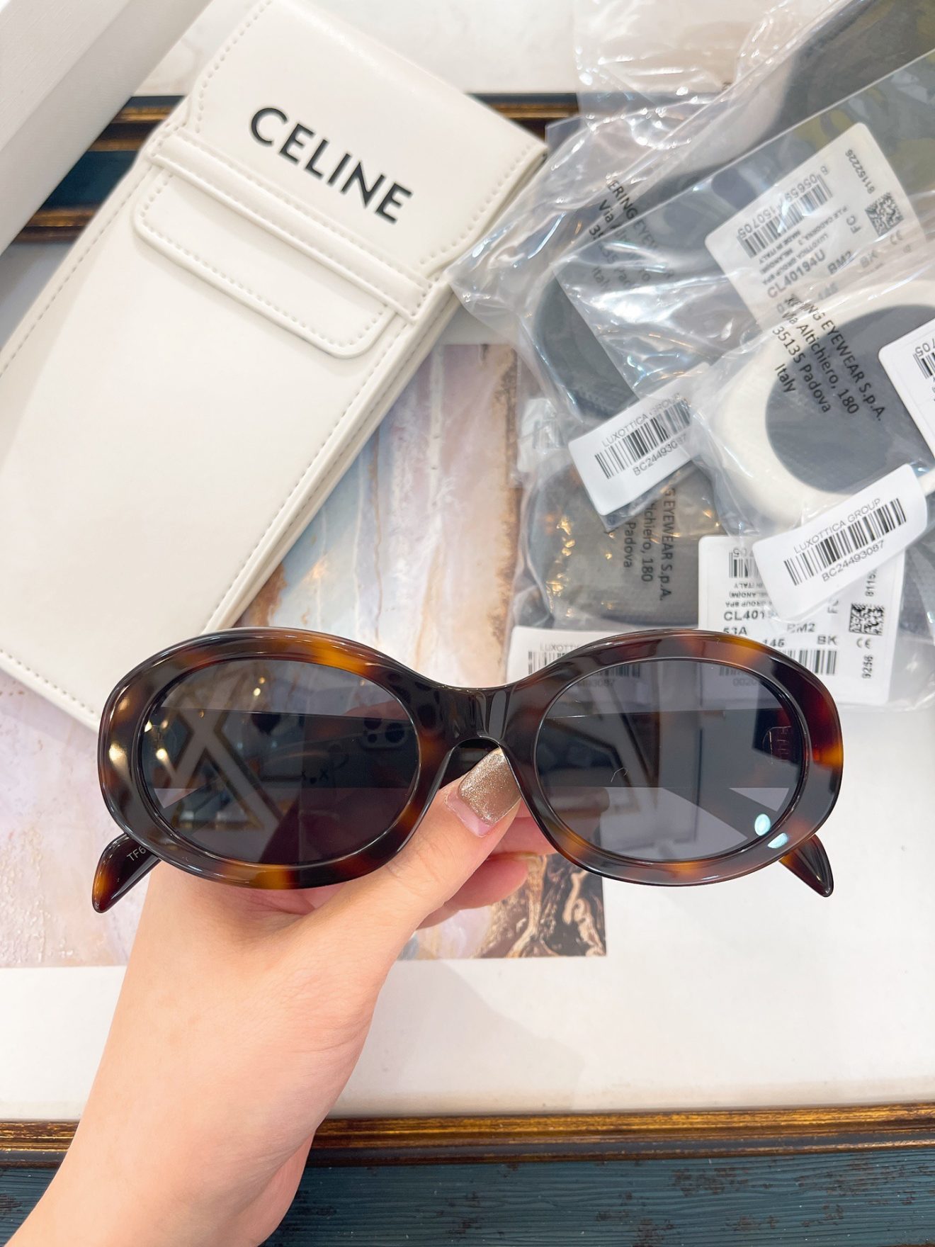 CELINE SUNGLASSES - Image 7