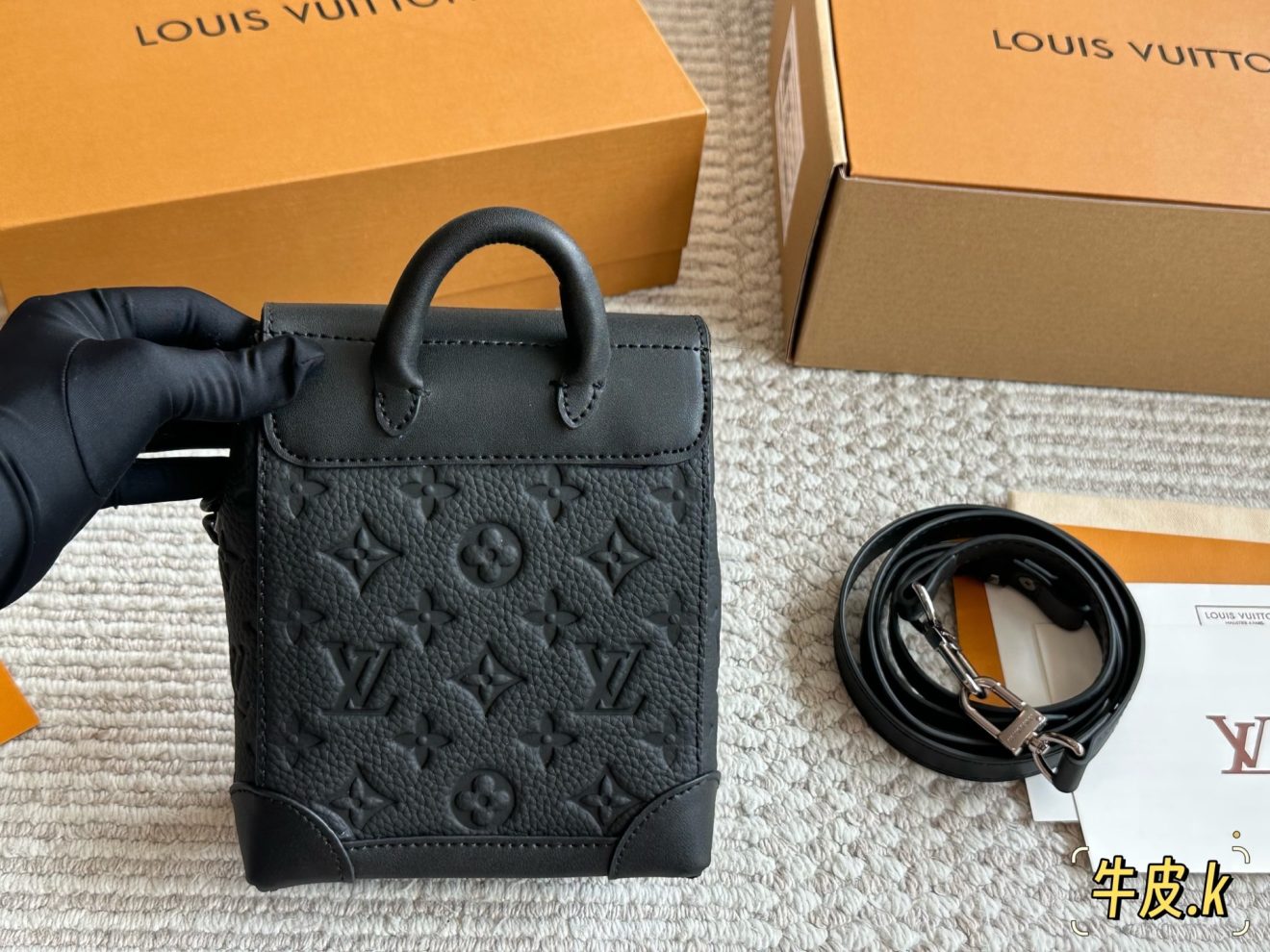 LOUIS VUITTON lv BACKPACK  SIZE :  17*20X7.5CM - Image 5