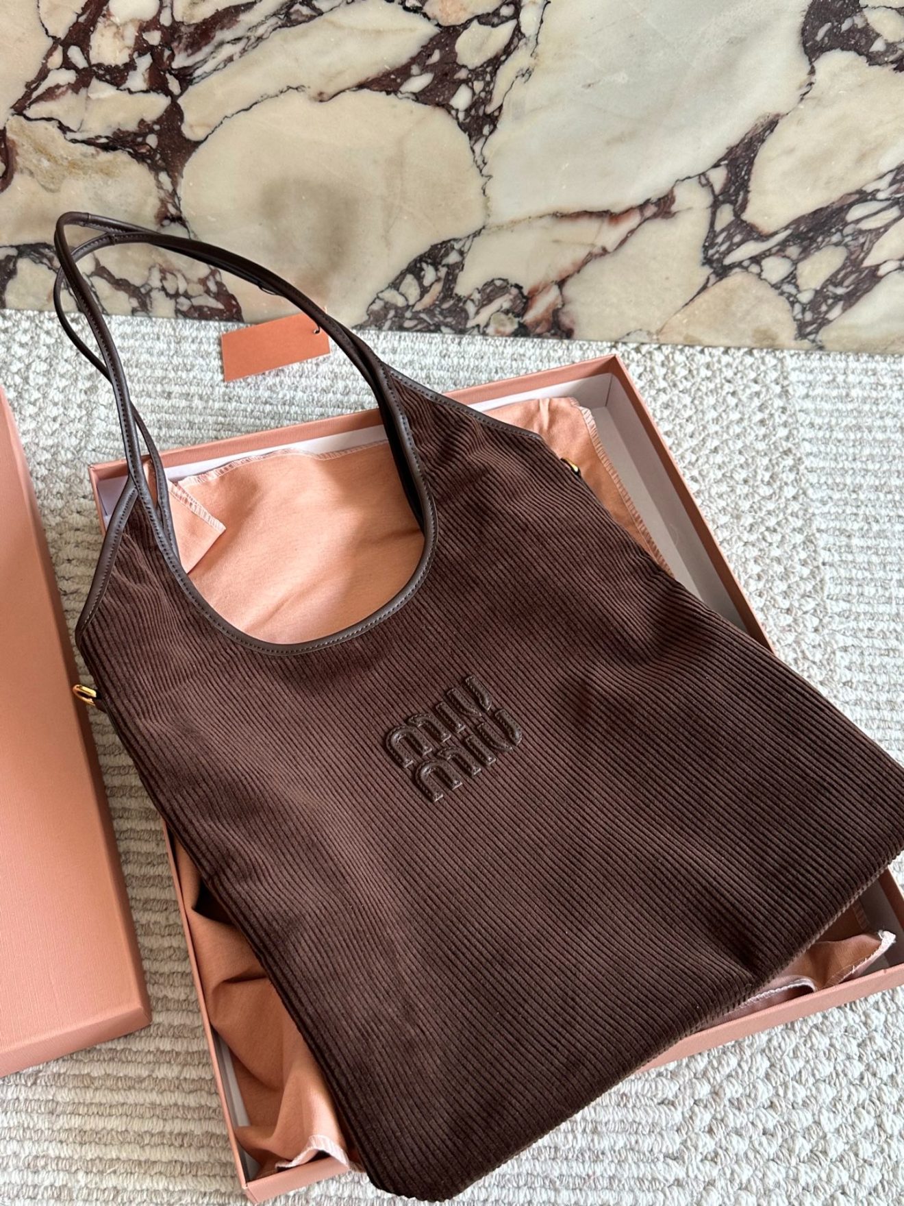 MIUMIU HOBO BAG size：33*30cm - Image 2