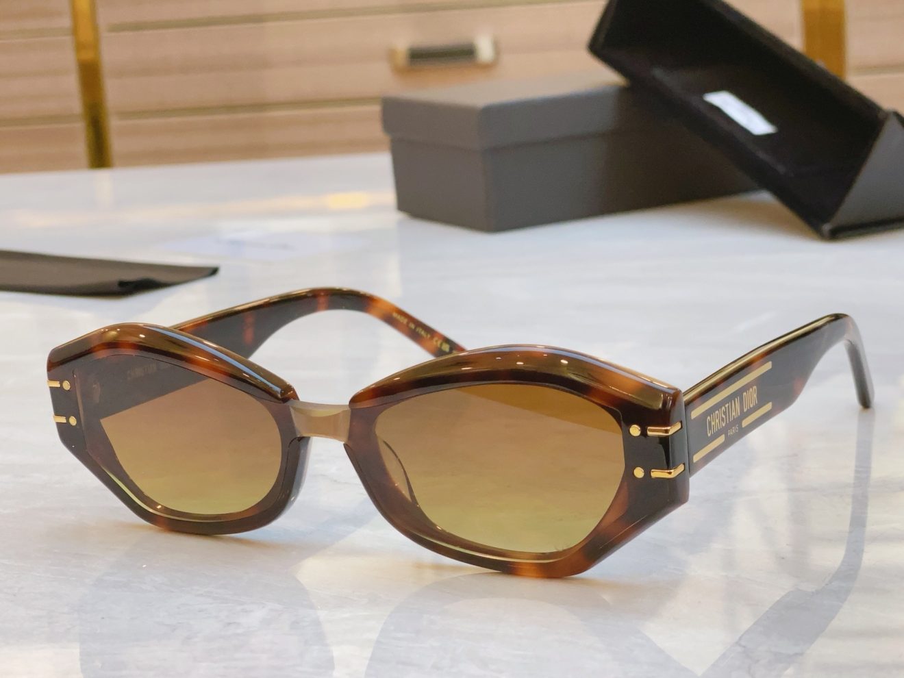 DIOR SUNGLASSES