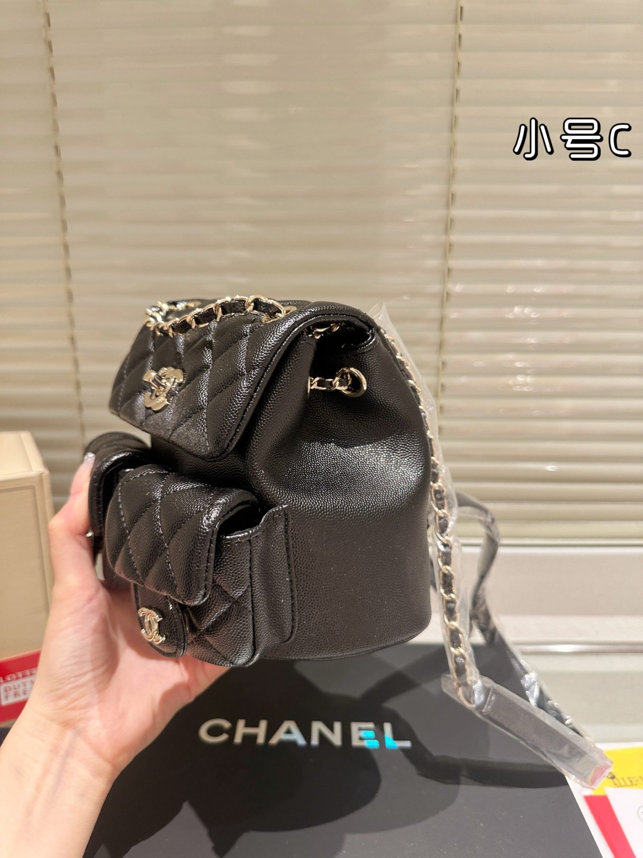 CHANEL BACKPACK SIZE : 17 X 16cm - Image 7