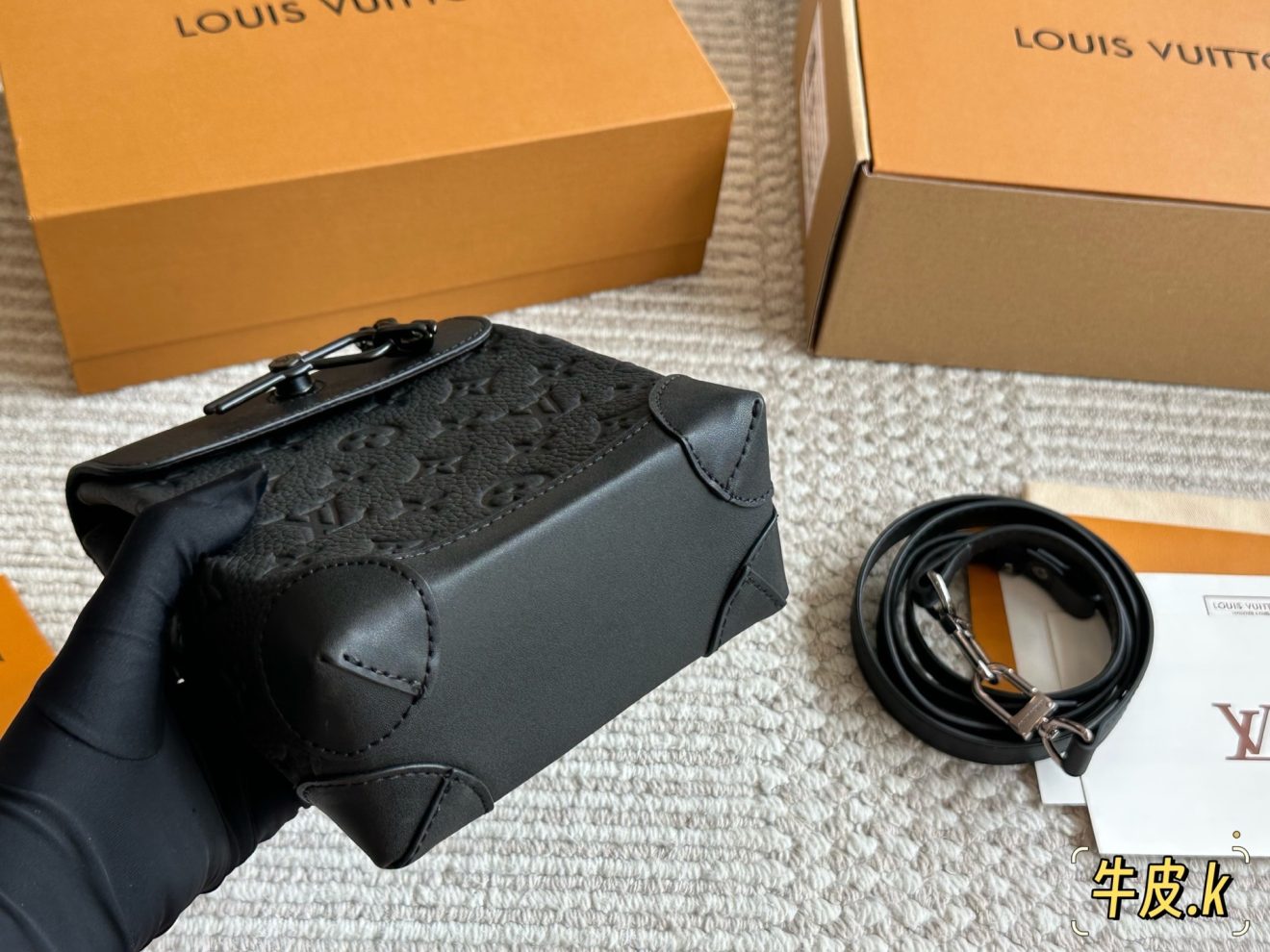 LOUIS VUITTON lv BACKPACK  SIZE :  17*20X7.5CM - Image 6