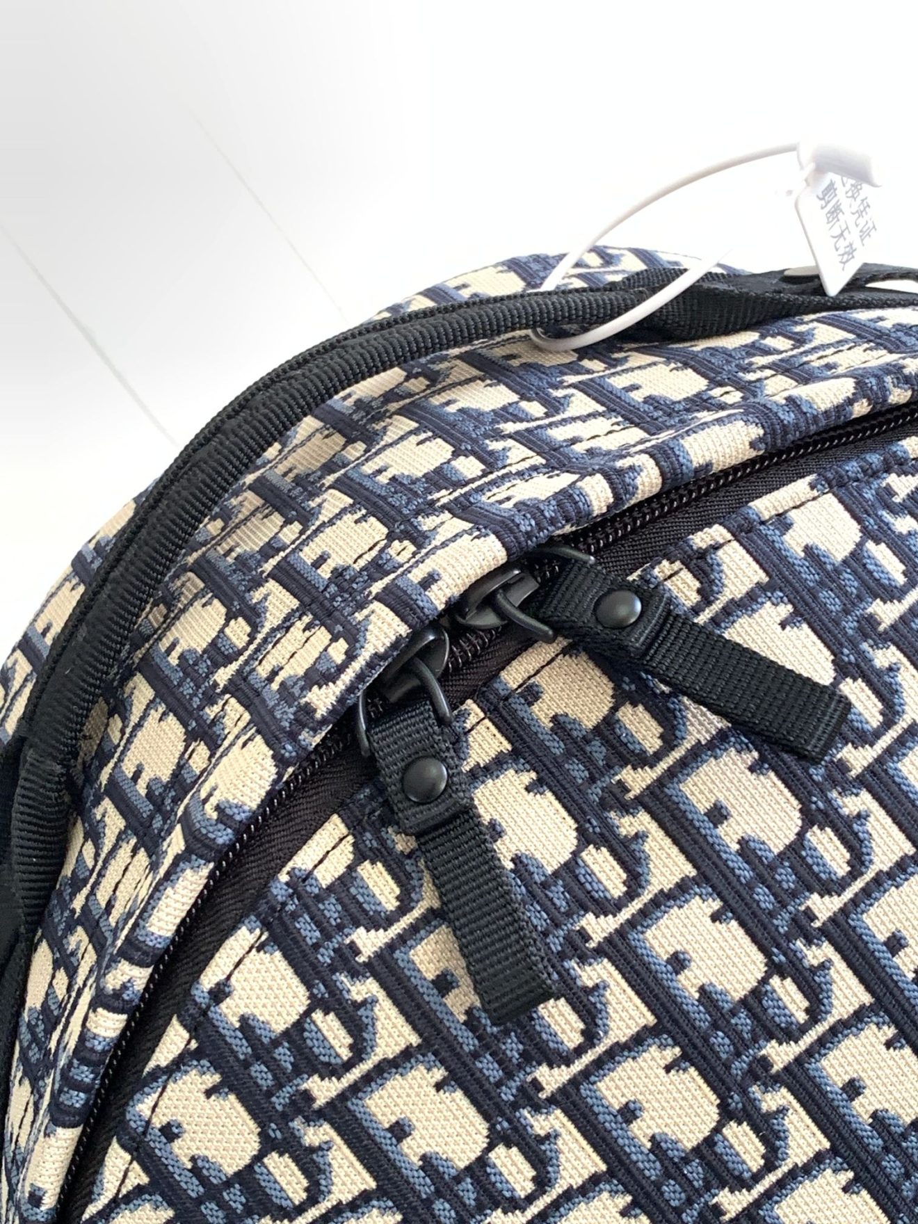 DIOR BACKPACK size： 42x33x15cm - Image 7
