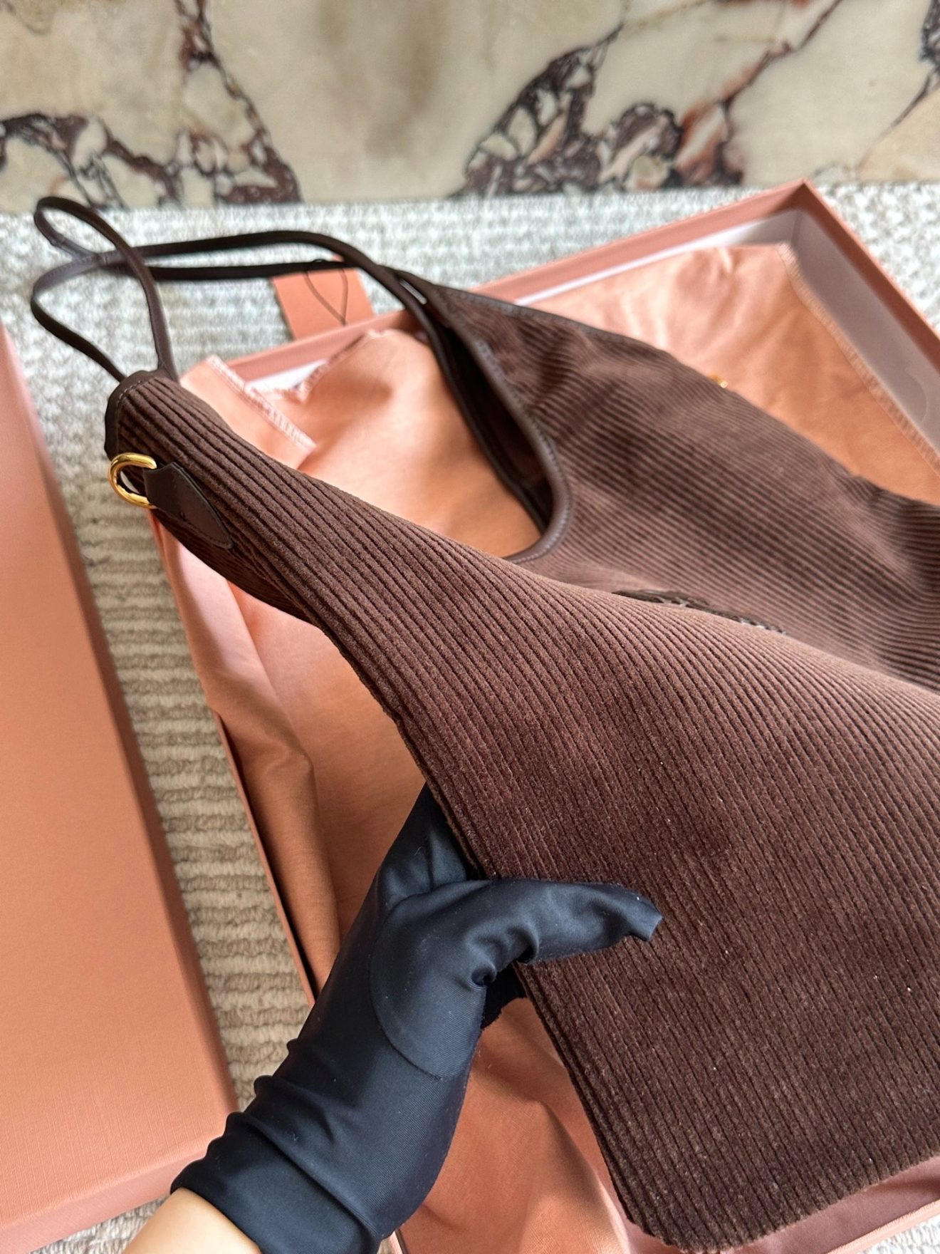 MIUMIU HOBO BAG size：33*30cm - Image 9