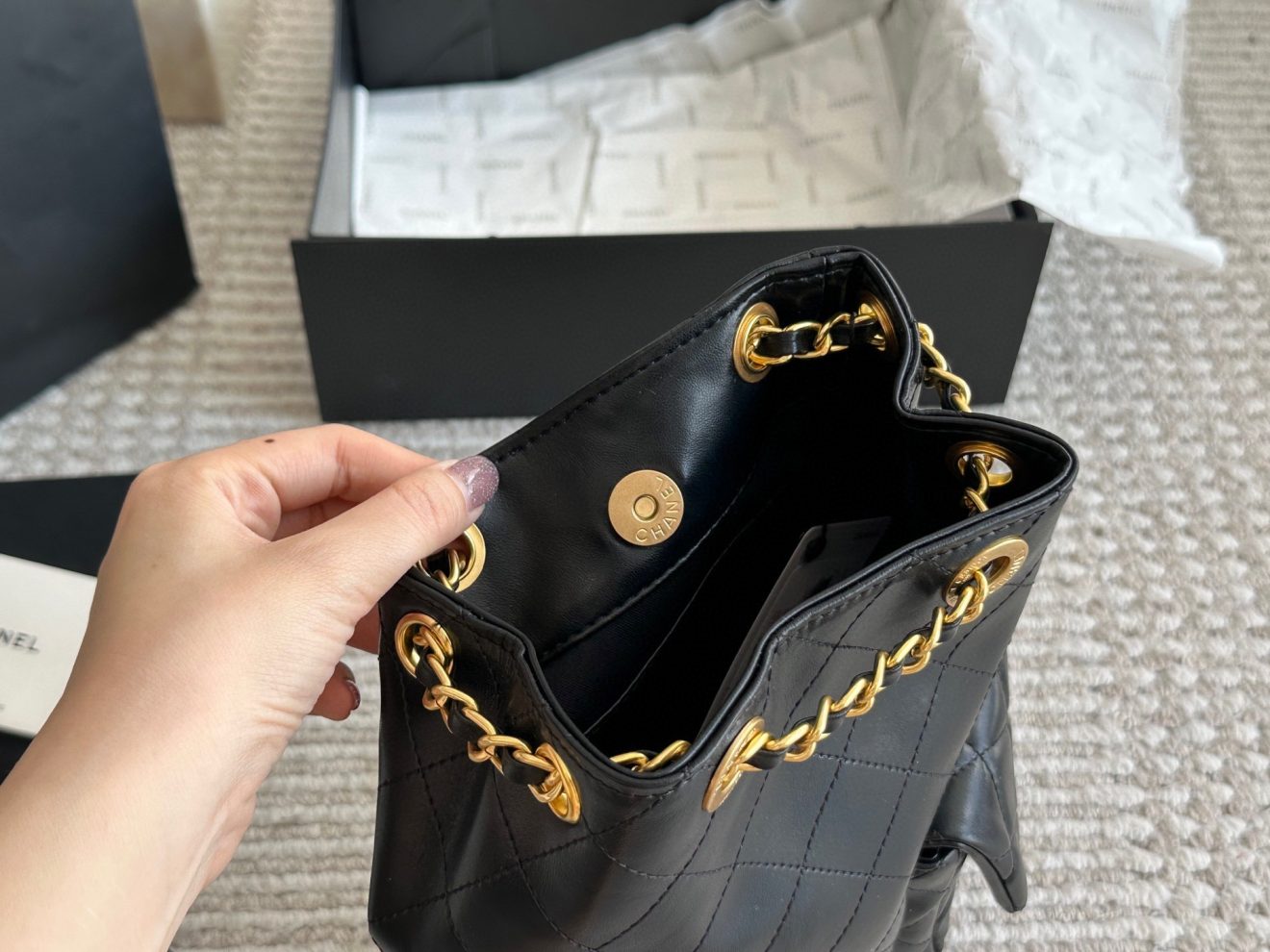 CHANEL BACKPACK SIZE :24*18cm - Image 6
