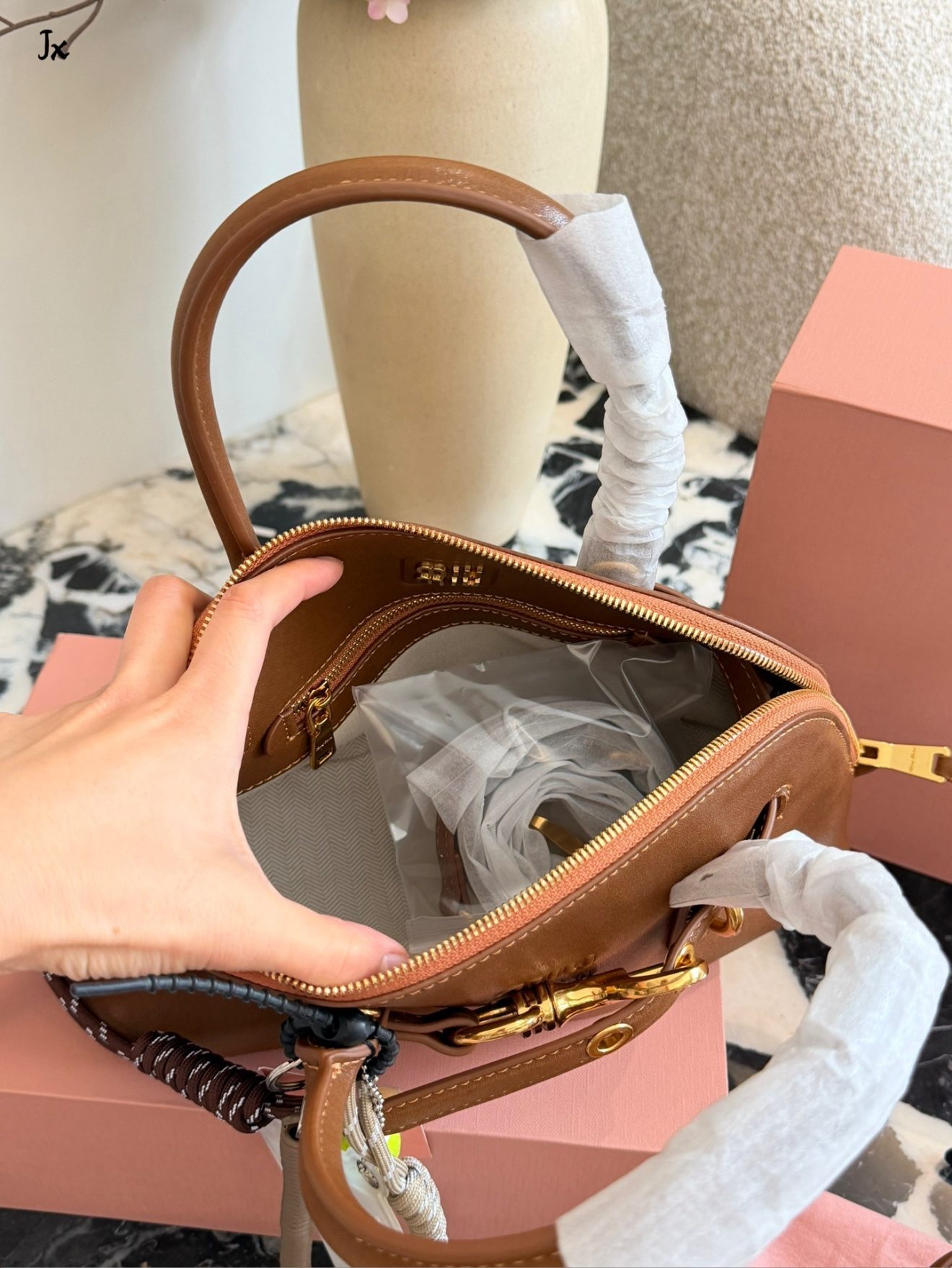 MIUMIU BAG  SIZE : MINI 20cm  SMALL25cm - Image 7