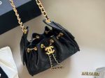 CHANEL 25 BAG black caviar leather mini size 22 cm