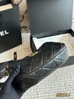 CHANEL 23K HOBO BAG SIZE: 23 CM - Image 5