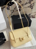 CHANEL 26C BAG SIZE : 22 X 15cm