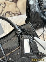 BALENCIAGA BAG Le Cagole size：30*19cm - Image 4