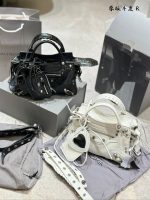 BALENCIAGA BAG SIZE：18×11.9x6.3cm