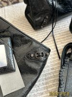 BALENCIAGA BAG Le Cagole size：30*19cm - Image 9