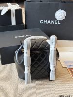 CHANEL BACKPACK  SIZE : 20x16x10cm LAMBSKIN - Image 9