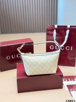 Gucci bag size :   19x18x11cm - Image 3