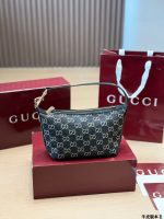 Gucci bag size :   19x18x11cm - Image 5