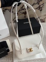 CHANEL 26C BAG SIZE : 22 X 15cm - Image 3