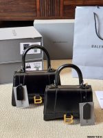 BALENCIAGA BAG , SIZE : 23 X14cm , 20 X 12cm - Image 2