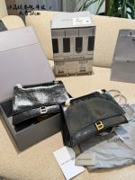 BALENCIAGA BAG  SIZE : 31cm，24cm