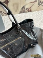 BALENCIAGA BAG size：32*16cm - Image 6