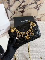 CHANEL 24P BAG SIZE : 20 CM