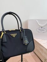 PRADA BAG,  SIZE : 31*18 CM - Image 5