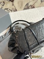 BALENCIAGA BAG size：32*16cm - Image 8