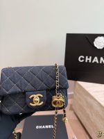 CHANEL CF mini denim bag size : 17*12 cm - Image 4